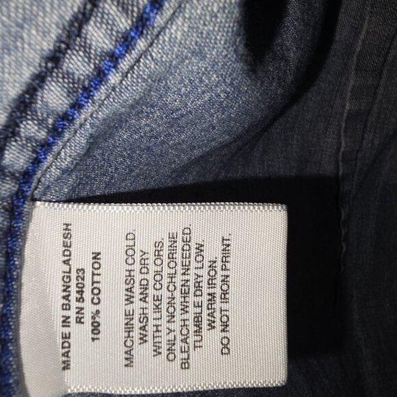 ๐Gap 1969 Western Denim Shirt - Classic Light Wash - XL Tall - Picture 5 of 10